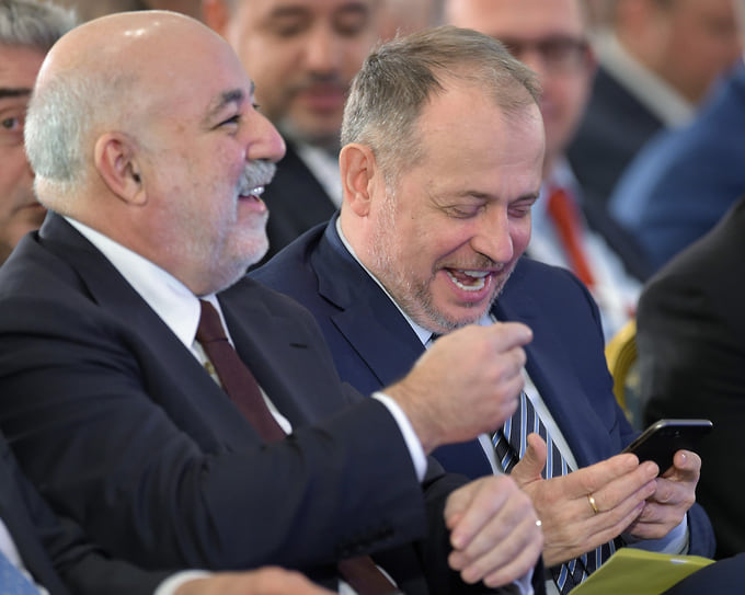 Виктор Вексельберг (слева) и Владимир Лисин в 2017 году 