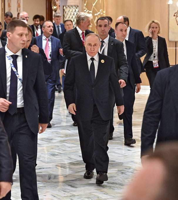 Владимир Путин передвигался в Дели широко 