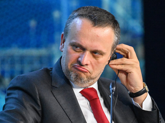 Министр транспорта России Андрей Никитин на международном форуме «Российская энергетическая неделя» в «Манеже»