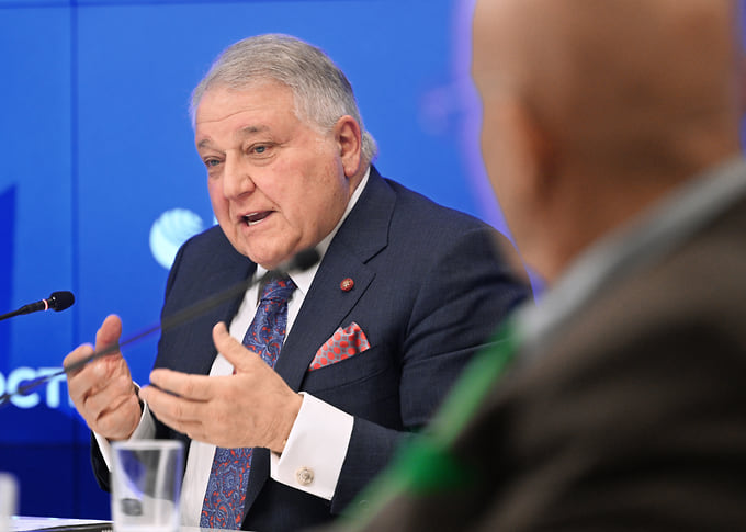 Михаил Ковальчук