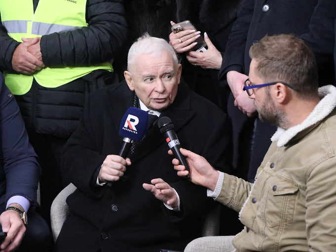 Лидер партии «Право и справедливость» (PiS) Ярослав Качиньский на акции протеста