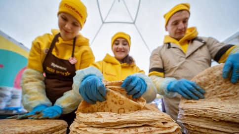 На все готовое // Граждане предпочитают на Масленицу замороженные блины