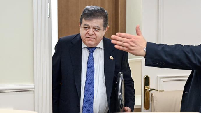 Эксклав двойного назначения