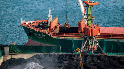Не подфрахтило // Морская логистика российского угля становится дороже