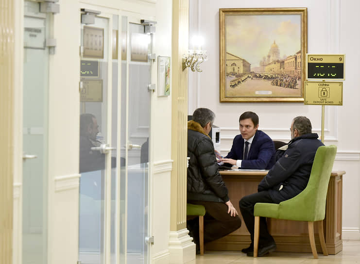 KSP_014707_00374_1_t222_211243 Долгосрочным сбережениям продлевают срок