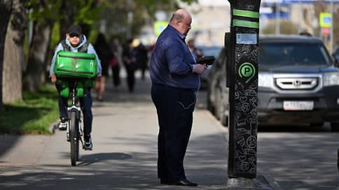 Оплату парковки оставят на потом // Власти думают, как прописать на федеральном уровне механизм постоплаты хранения машин