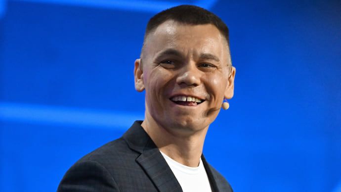 Замминистра записался добровольцем