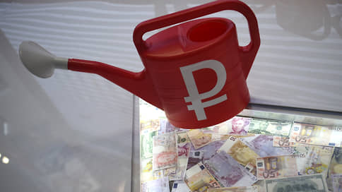 С 2022 года число компаний с зарубежным участием упало на треть // Мониторинг инвестициий