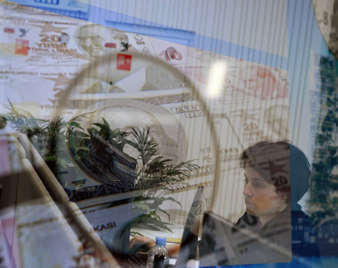 Рубль ждет нефтедоллары Рубль ждет нефтедоллары