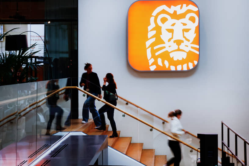 И целого года мало