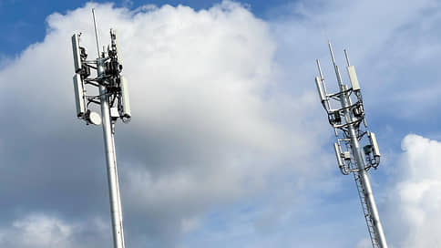 Стагнация поднялась на мачту // В 2025 году операторы связи установили 76,9 тыс. базовых станций
