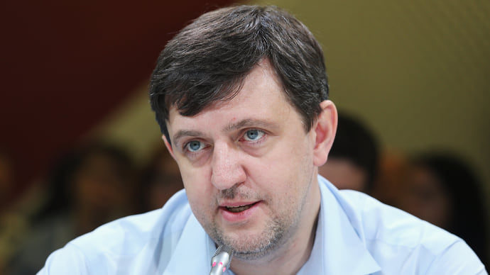 По кредитам и годы