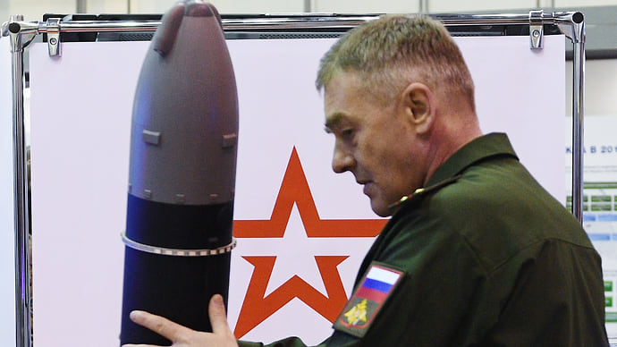 Одно сдерживание на двоих