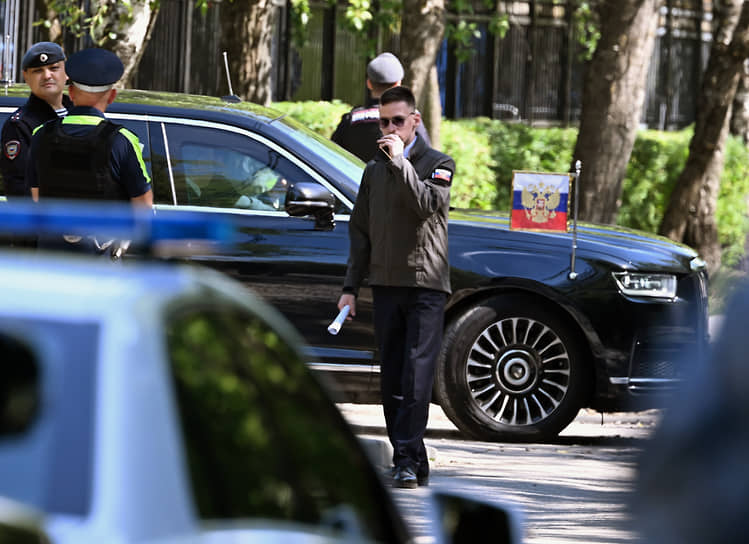 Президент России приехал в 10.08 
