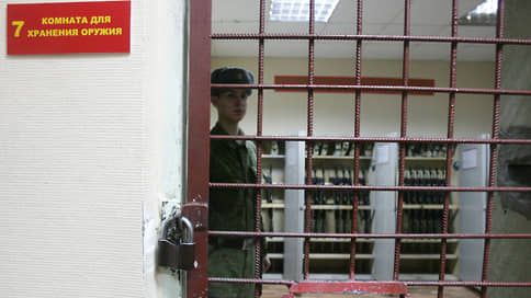 Офицеру припомнили даже тещу // Военным запросили внушительные сроки по нескольким статьям УК