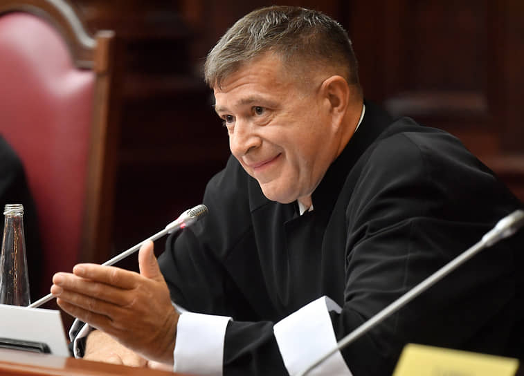 От назначения Александра Коновалова судьей КС до его представления на пост зампреда суда прошло чуть больше года 