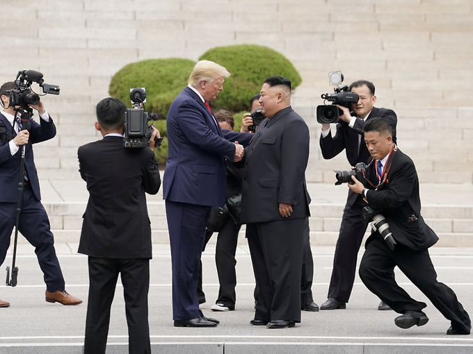 Дональд Трамп потеплел к корейскому Северу