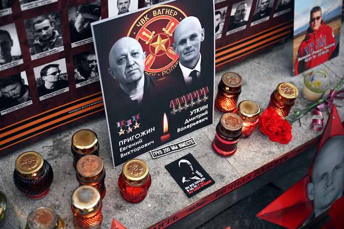 Евгения Пригожина собравшиеся на митинге называли «Первым», а Дмитрия Уткина — «Девятым»