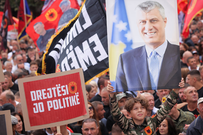 Митинг в поддержку Хашима Тачи