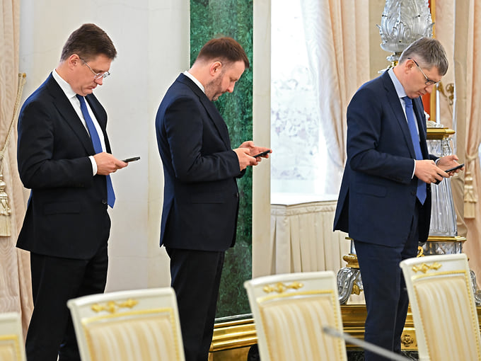 Александр Новак, Максим Орешкин и Максим Решетников с нетерпением ждут начала переговоров 