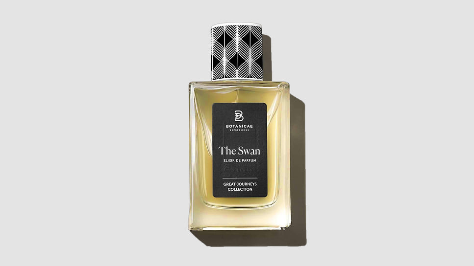 Botanicae, парфюмерная вода The Swan. Ноты: зеленый мандарин, бессмертник, ваниль, белый мускус, амбра, кедр.
