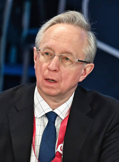 Михаил Галузин