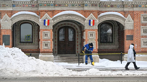 Франция и Британия опровергли сообщения о планах передачи Украине ядерного оружия