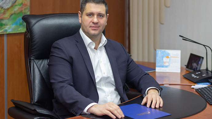 Против двух подрядчиков возбуждено дело о взятке топ-менеджеру «Газпром нефти»