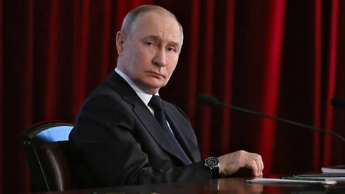 Путин назвал террористической атаку на российский газовоз Арктик Метагаз