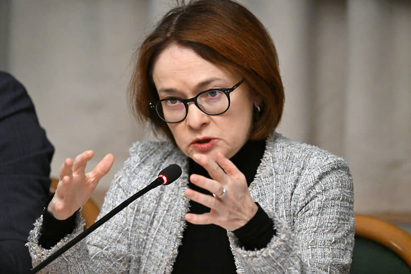 Набиуллина назвала острой проблему с &laquo;раздолжнителями&raquo; в России