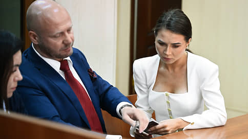 Прокурор поддержал приостановку дела против блогера Лерчек