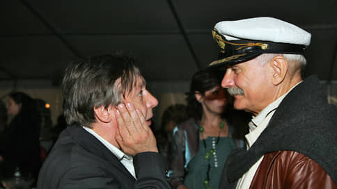 Михалков рассказал, какие условия поставил перед Ефремовым для выхода на сцену