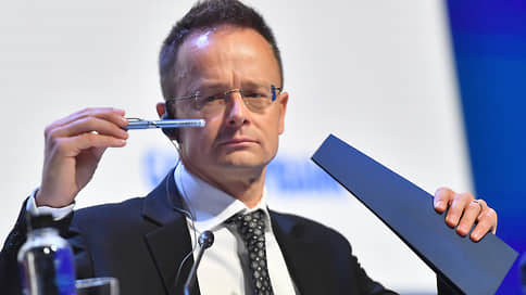 Сийярто счел атаки ВСУ на Турецкий поток ударом по суверенитету Венгрии