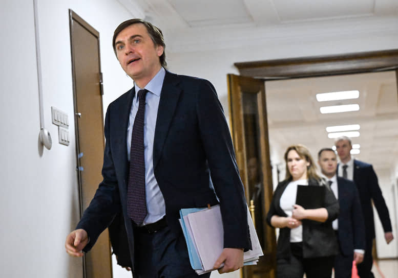Министр просвещения РФ Сергей Кравцов
