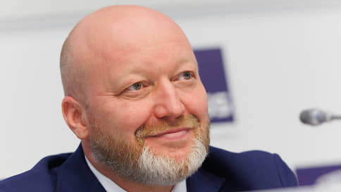 Николай Заварухин покинул пост главного тренера Автомобилиста
