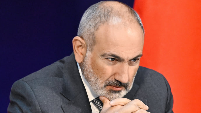 Пашинян назвал фатальной ошибкой движение за присоединение Карабаха к Армении