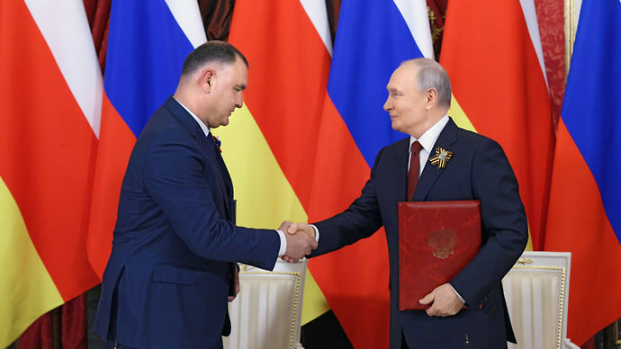 Путин внес в Госдуму законопроект о ратификации договора с Южной Осетией