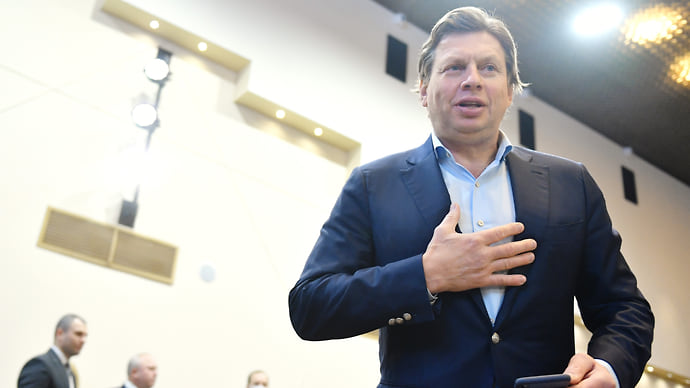 Олимпийский чемпион Гуляев переизбран президентом Союза конькобежцев России