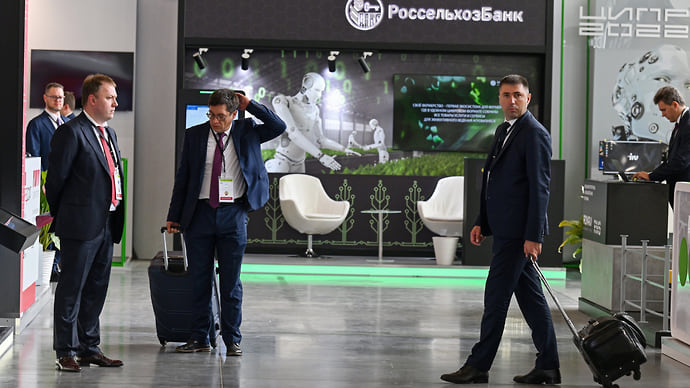 Россельхозбанк раскрыл детали перехода «Русагро» под свой контроль