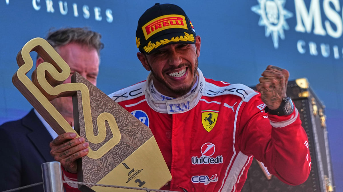 Хэмилтон впервые выиграл гонку «Формулы-1» за Ferrari