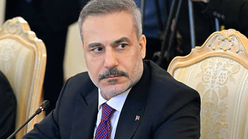 Фидан подтвердил Путину готовность Турции принять переговоры России и Украины