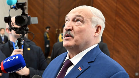 Лукашенко помиловал три десятка осужденных за экстремизм // Президент Белоруссии Лукашенко подписал указ о помиловании 32 человек
