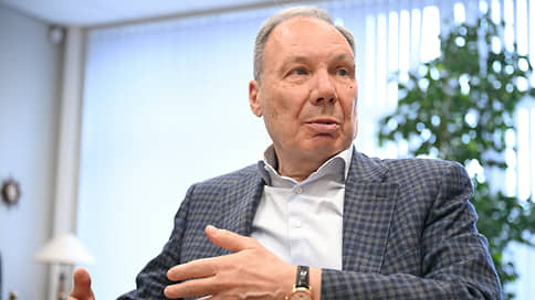 Умер бывший глава IT-компании "Аквариус" Александр Калинин