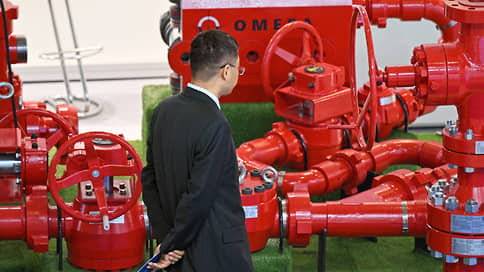 Нефтегазовые доходы России в первом полугодии снизились почти на четверть