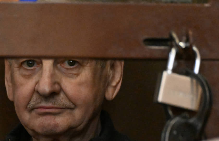 Бывший вице-губернатор Брянской области Николай Симоненко в суде