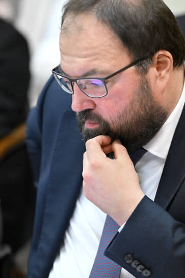 Глава Минцифры Максут Шадаев