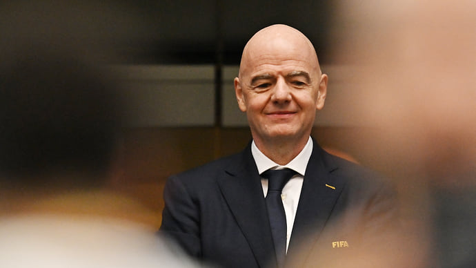 Более 200 стран готовы поддержать переизбрание президента FIFA Инфантино