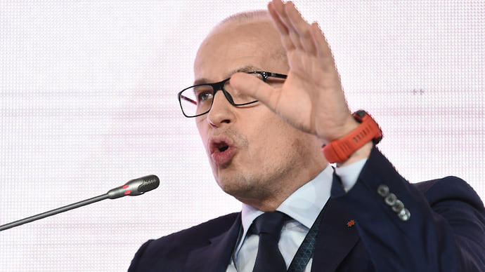 Отставку Бречалова объяснили его переходом на другую работу