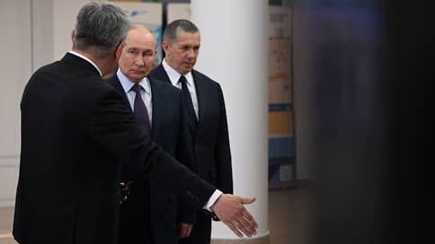 Цыденов попросил Путина допустить ветеранов СВО к управлению автобусами