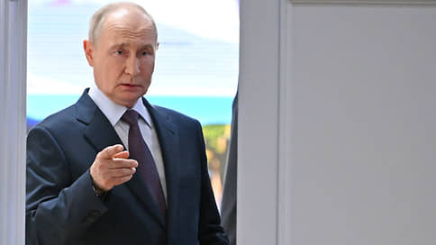Путин призвал больше использовать ИИ для развития общественного транспорта